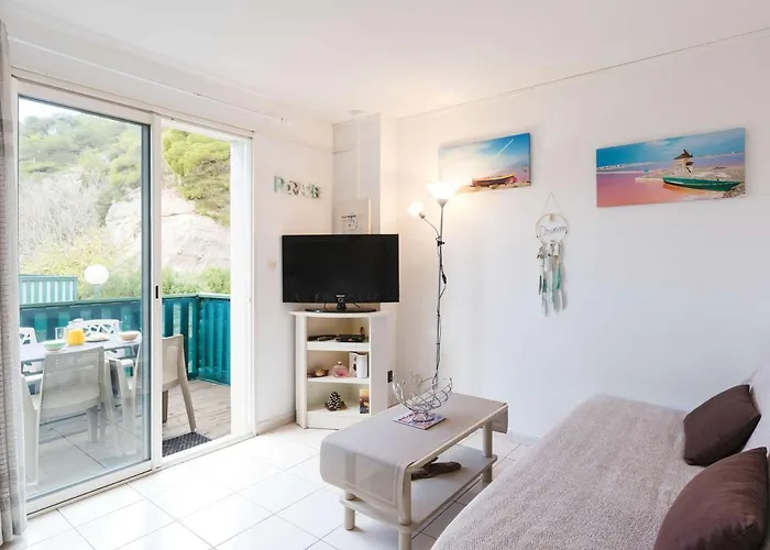 Apartment Climatise 2p Avec Piscine Et Parking A 500m De La - Narbonne-plage - Fr-1-409-211