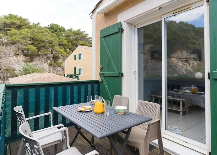 Apartment Climatise 2p Avec Piscine Et Parking A 500m De La - Narbonne-plage - Fr-1-409-211 Narbonne